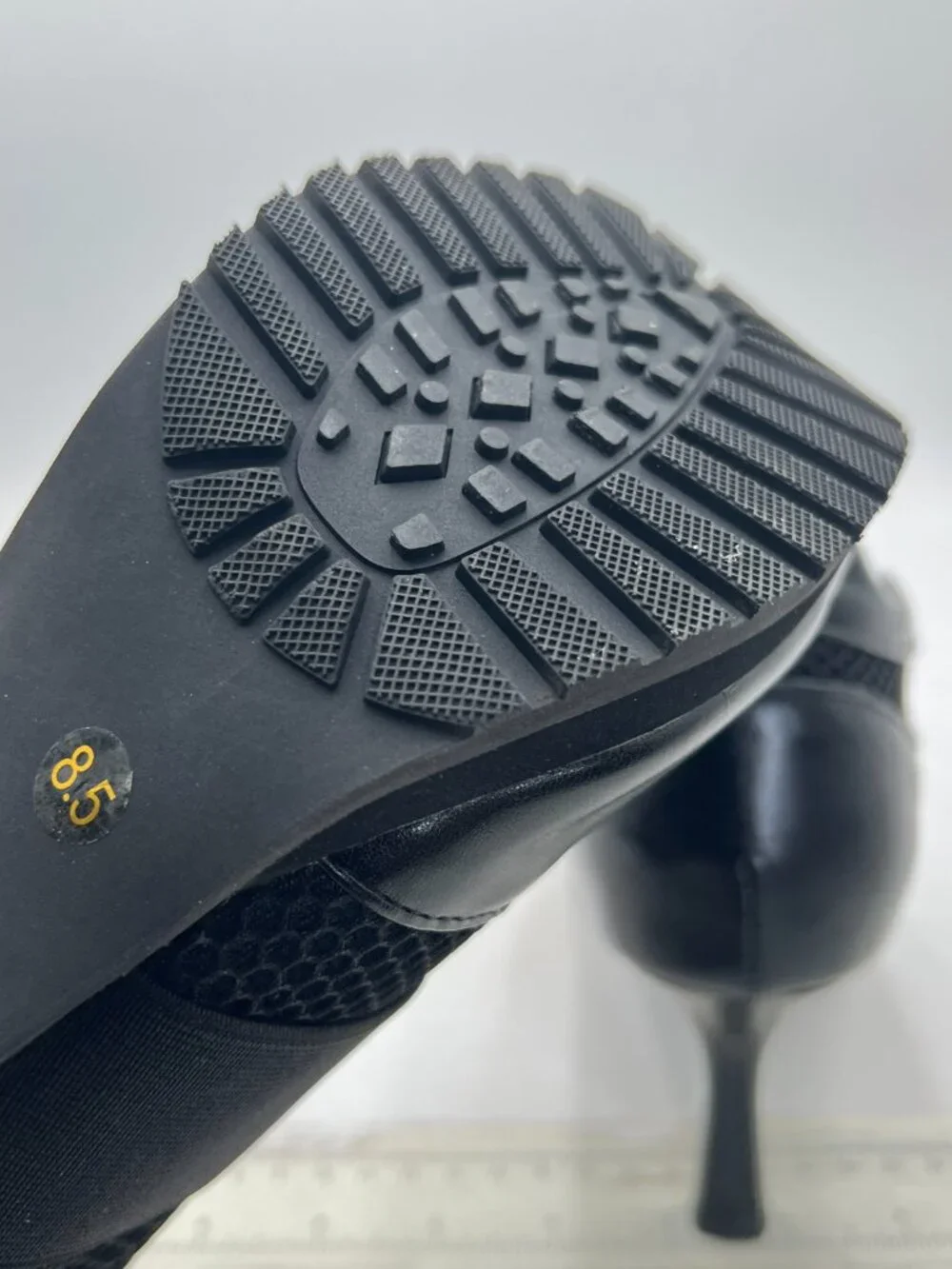 Black Hybrid Heels for Women Sporty Mesh Patchwork Round Toe Sneaker